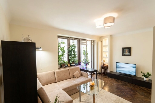 Enhanced Living Room